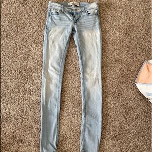 hollister jeans